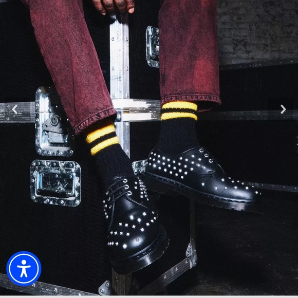 Dr martens doc 1461 stud wanama leather Oxford shoes oxfords studded 8 9 - Picture 7 of 8